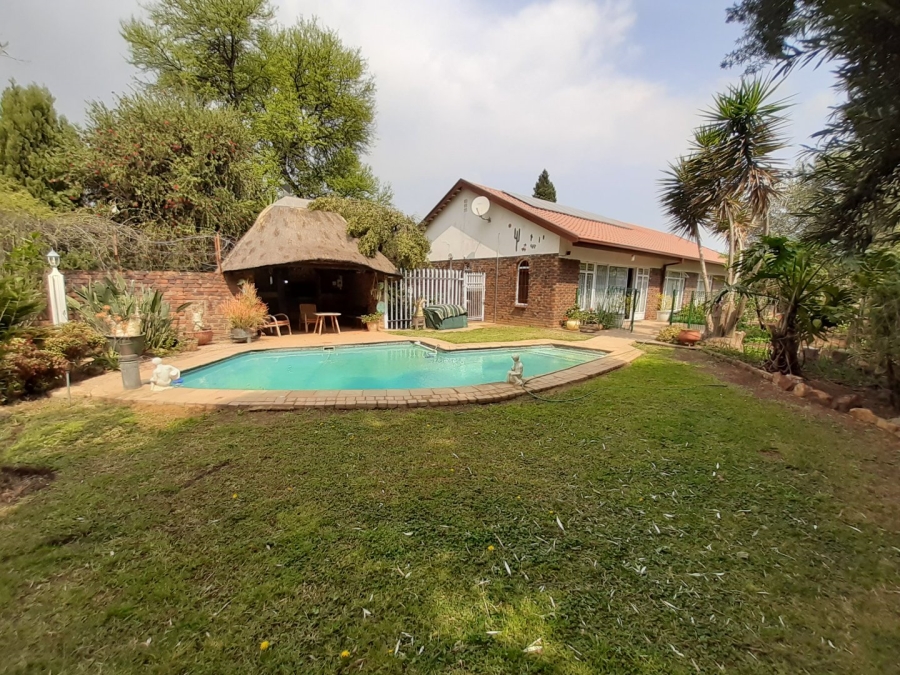3 Bedroom Property for Sale in Potchefstroom North West